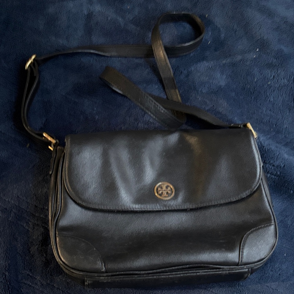 Tory Burch Black Saffiano Leather Flap Shoulder Bag Classic Logo